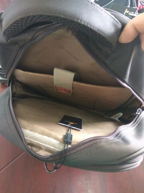 Ba lô cỡ trung Thủ Đô Vàng - Chính Hãng - Mã SP: BL 057 | BigBuy360 - bigbuy360.vn