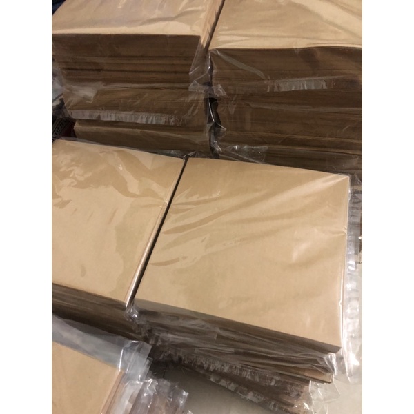 100 tờ giấy Kraft nâu 18x18 cm