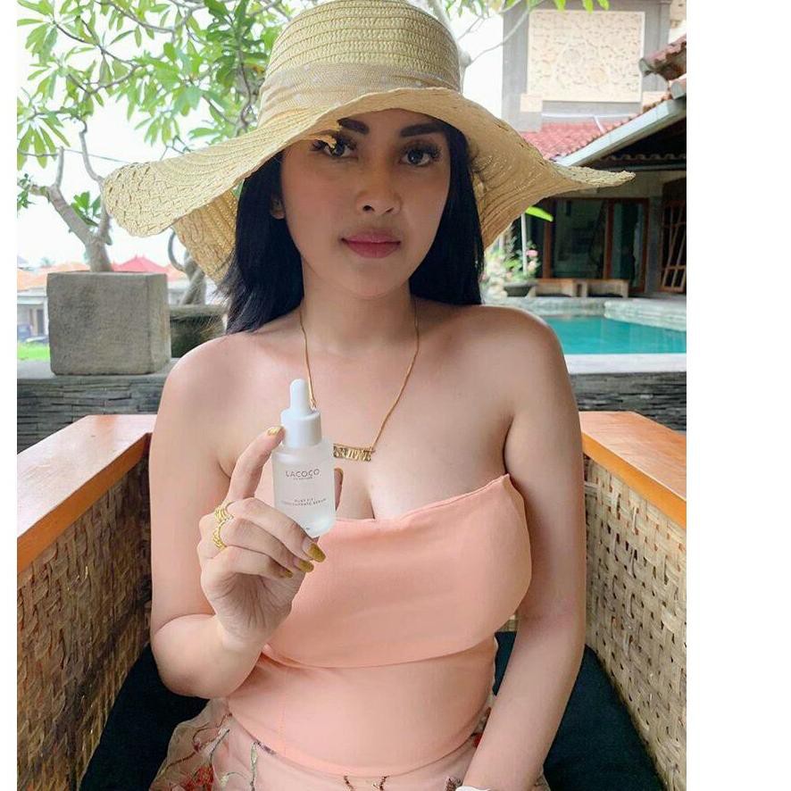 Tinh Chất Mát Xa Làm Nở Ngực Hiệu Quả