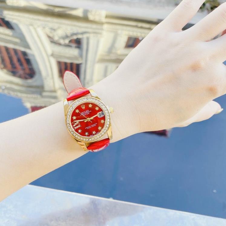 Đồng hồ nữ Rolex viền kim cương đẳng cấp quý cô siêu sang chảnh