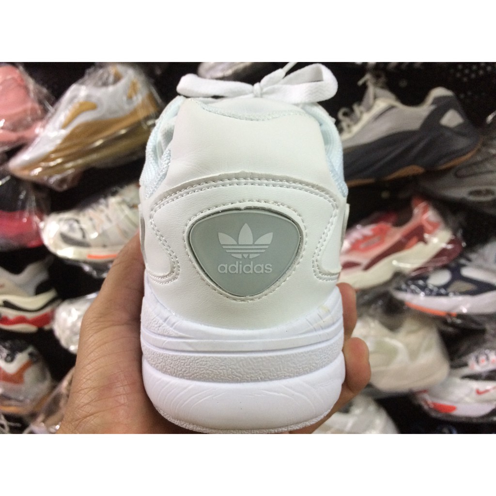 GIÀY ADIDAS FALCON MẦU TRẮNG