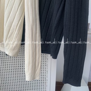 Áo len đũa to cài cúc cổ bẻ chất mỏng mịn