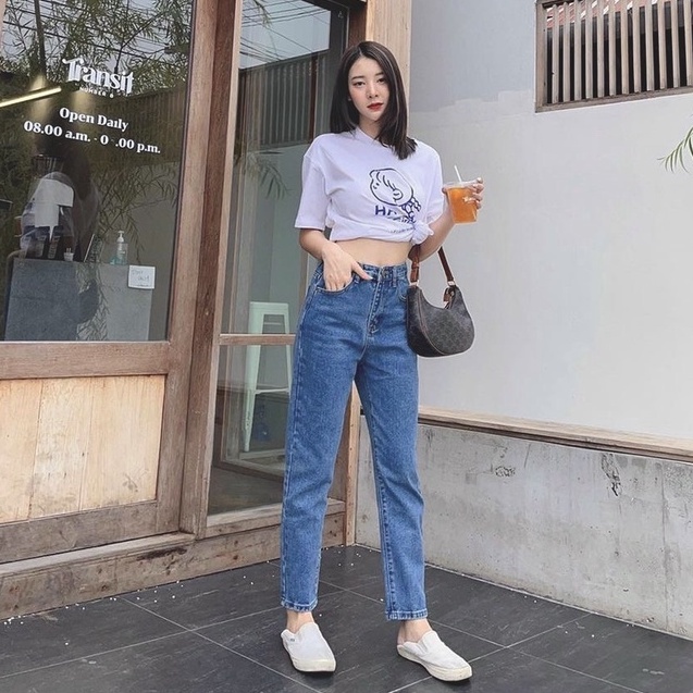 Quần Jeans Nữ Lưng Cao Dáng Baggy Fit, Form Lửng 9 Tấc Màu Xanh Đậm LDM-103C