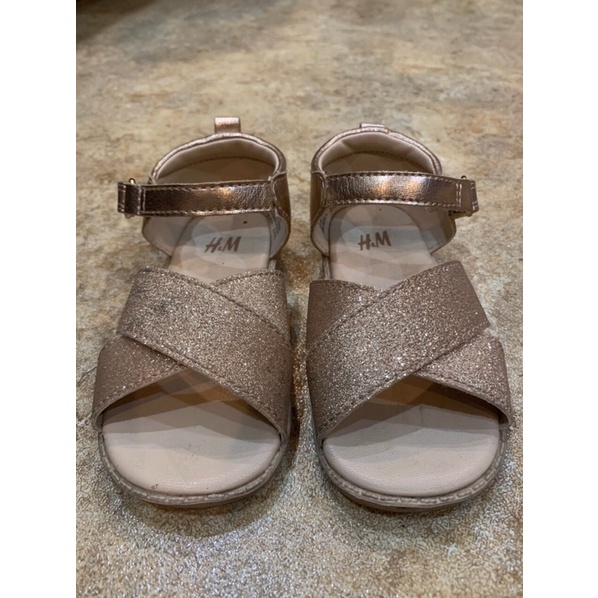 Giày cho bé hàng auth