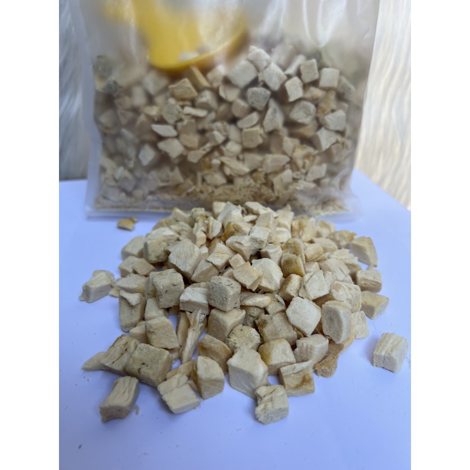 Ức gà sấy dạng viên nhỏ dành cho chó mèo trên 2 tháng tuổi gói 200g