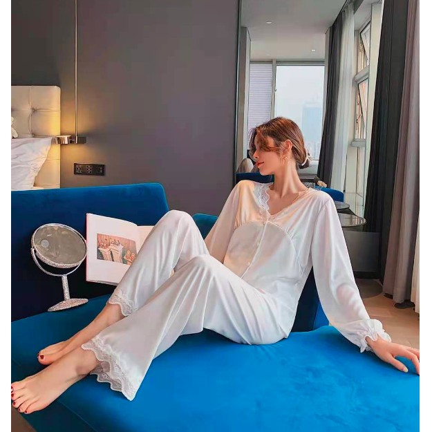 Bộ mặc nhà lụa cổ V neck tiểu thư , thiết kế tối giản tinh tế