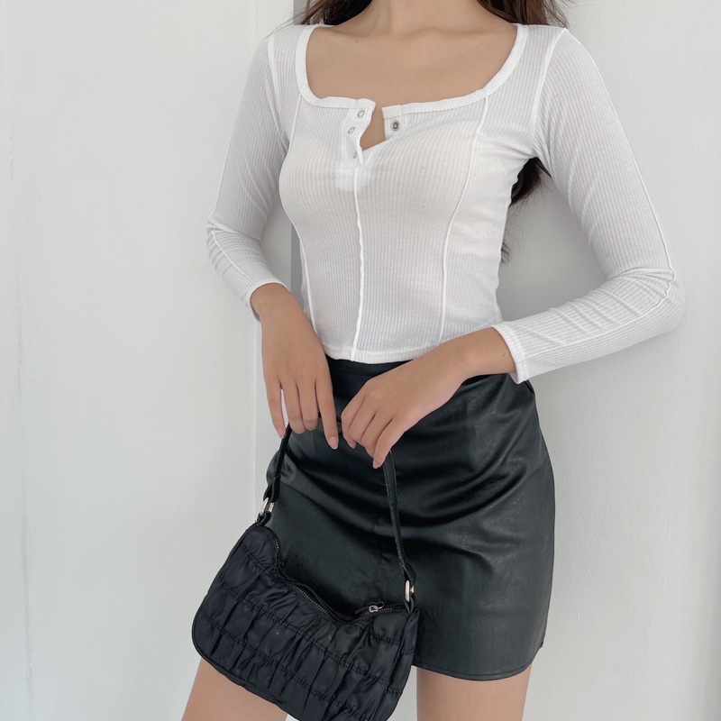 Áo cúc gân dọc len tăm | BigBuy360 - bigbuy360.vn