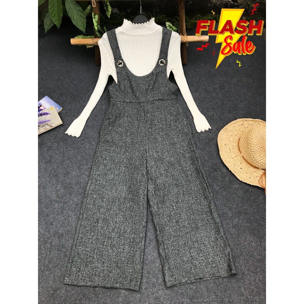 Váy Len và Quần Yếm Xám