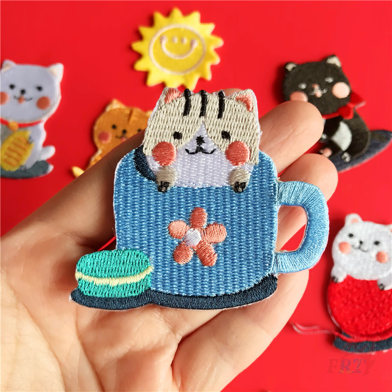 ☸ Sticker Ủi Thêu Hình Mèo Dễ Thương ☸ 1 Huy Hiệu Cài Áo Hình Lâu Đài Mặt Trời Thời Trang