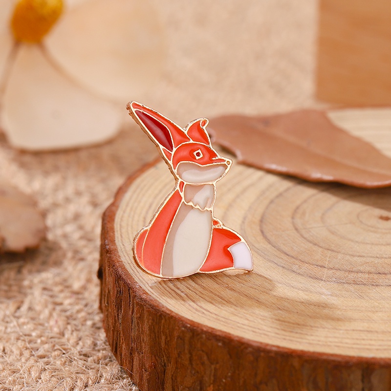 Huy hiệu cài áo MISS ZOE thiết kế hình chú cáo hoạt hình xinh xắn