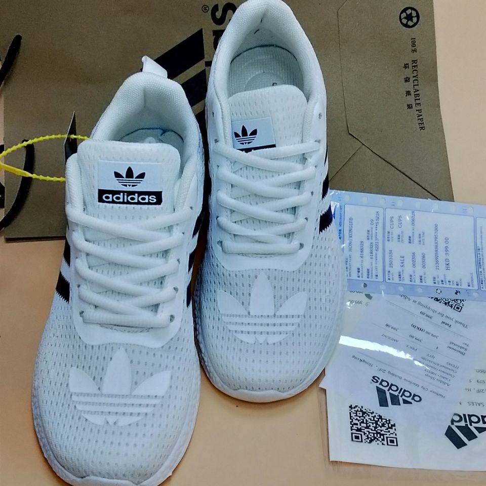 Giày Thể Thao Adidas Màu Trắng Năng Động Thời Trang Dành Cho Cả Nam Và Nữ