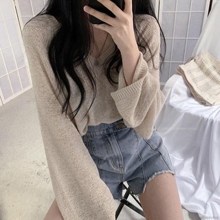 Áo len mỏng form rộng