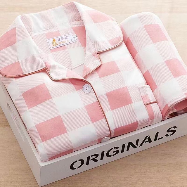 Bộ Ngủ Pijama Cao Cấp Chất Dày Ấm Nhiều Mẫu Hot 2020 | BigBuy360 - bigbuy360.vn