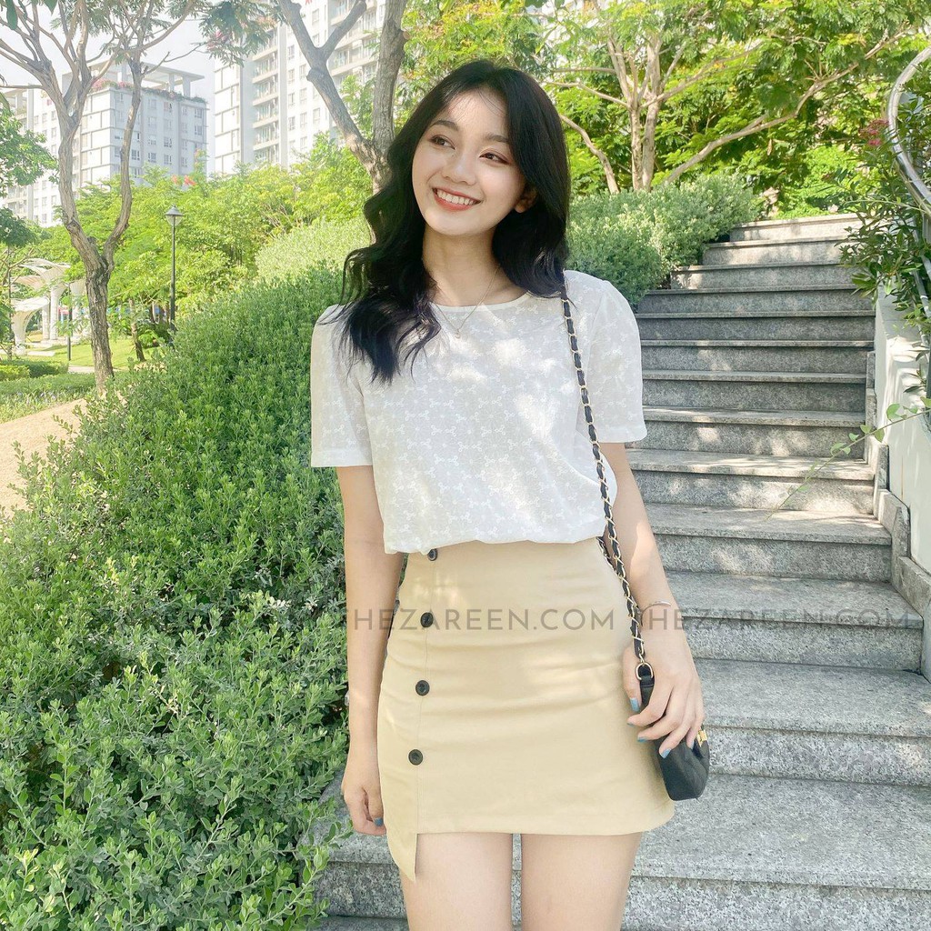 CHÂN VÁY KAKI VẠT CHÉO ĐÍNH NÚT ZAREEN VAA24 NUDE | BigBuy360 - bigbuy360.vn