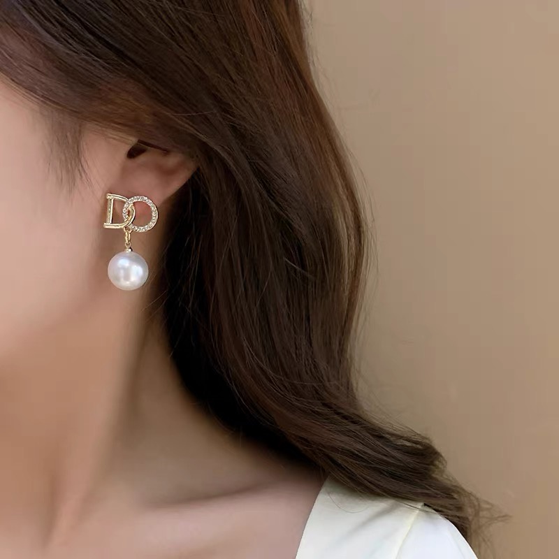 Bông Tai Mạ Bạc 925 Mặt Hình Chữ Cái Đính Kim Cương Giả Phong Cách Hàn Quốc Thời Trang