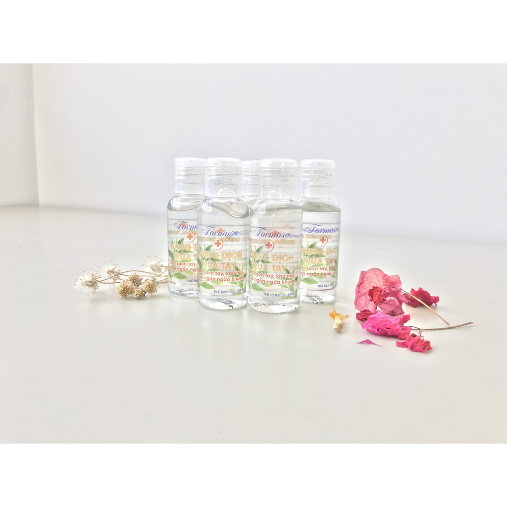 Gel rửa tay khô FORMOSA chai 50ml, làm sạch diệt khuẩn, an toàn cho mọi làn da... | BigBuy360 - bigbuy360.vn
