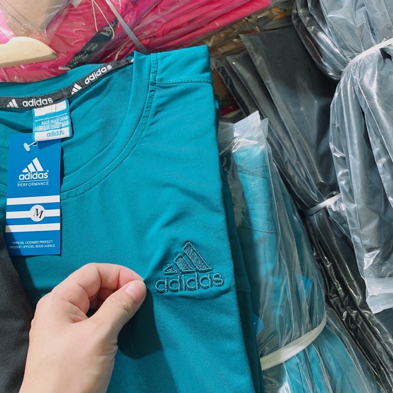 NAMC08 - BỘ THỂ THAO TRƠN CỔ TRÒN 2 MÀU THÊU CHO NAM | BigBuy360 - bigbuy360.vn