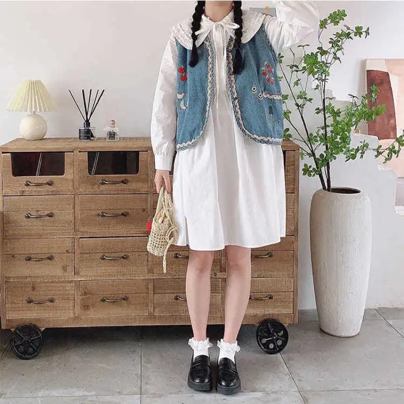 Áo gile jeans thêu đáng yêu viền ren có túi trước phong cách ulzzang retro kèm ảnh thật