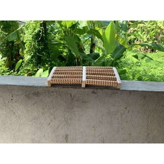 Bàn lăn chân gỗ massage chân