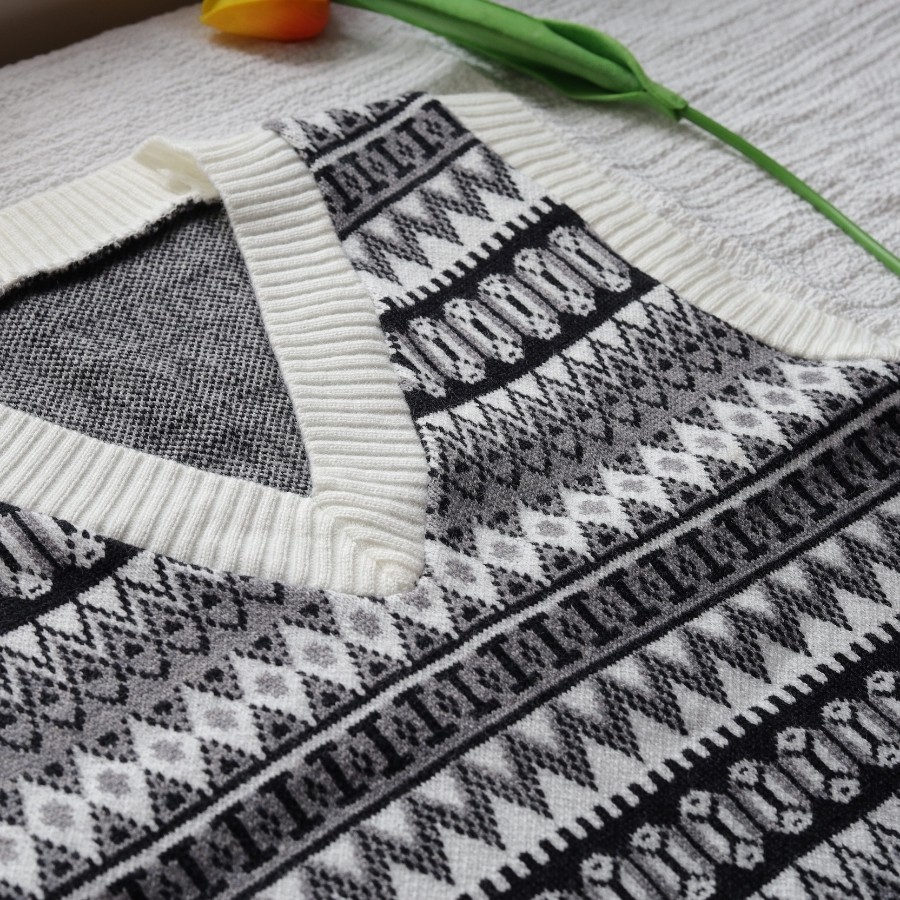 Áo gile len nữ , áo len không tay cổ chữ V họa tiết thổ cẩm phong cách Hàn Quốc đẹp | BigBuy360 - bigbuy360.vn