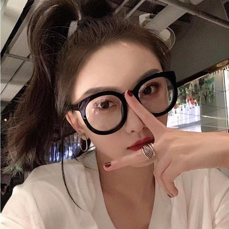Mắt kính gọng tròn phong cách vintage dành cho nam và nữ