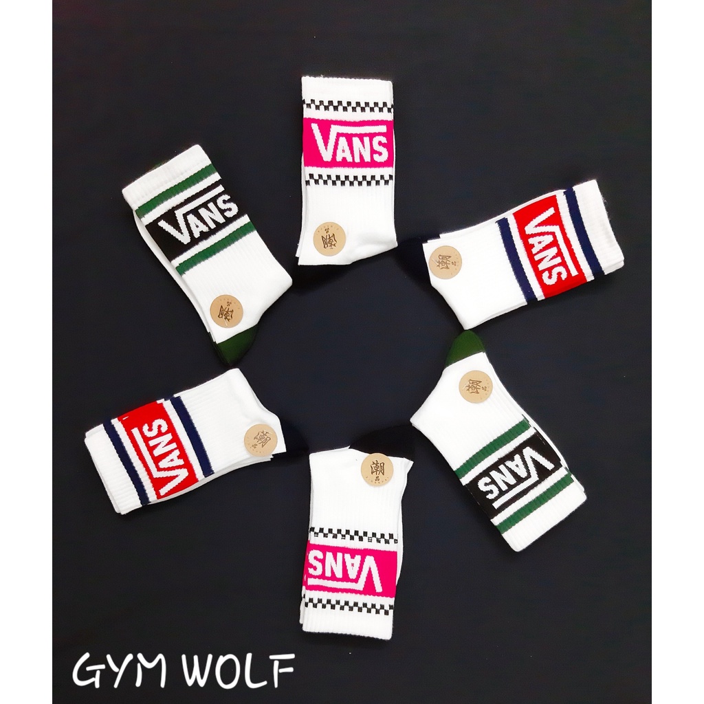 Vớ VANS cao cổ Nam Nữ phong cách thể thao, trẻ trung, năng động.