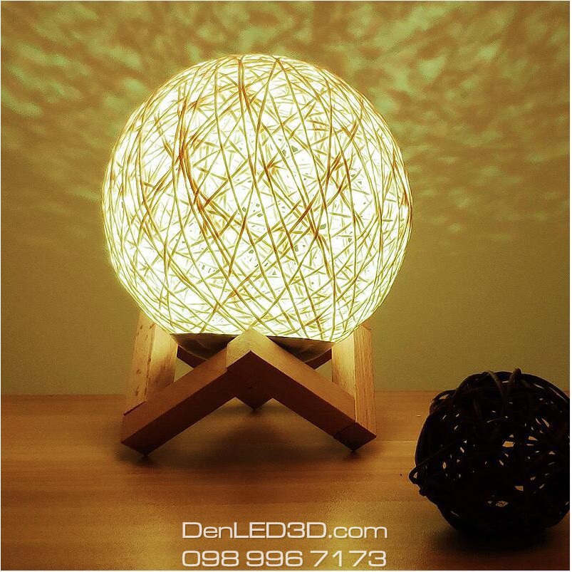 Đèn Ngủ LED Quả Cầu Mây 15cm Với Hiệu Ứng Ánh Sáng Kèm Đế Gỗ