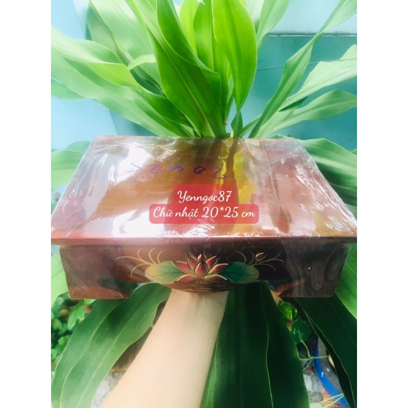 Đôn gỗ chữ nhật hoa sen nổi ( 20*25 cm)