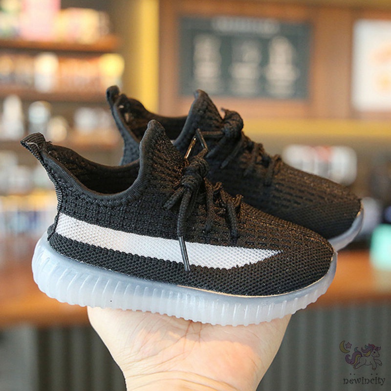 Giày Thể Thao Thoáng Khí Phong Cách Hàn Quốc Cho Bé