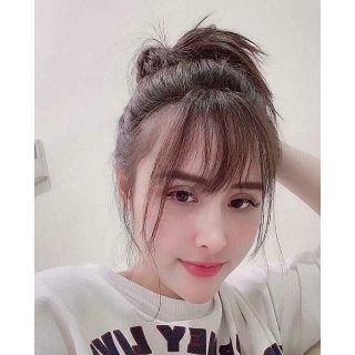 Tóc mái thưa tóc thật