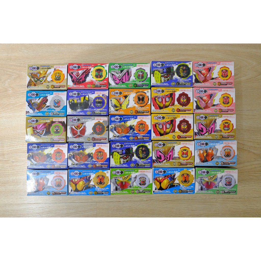 Đồ chơi Candy Ridewatch New Full Box. Hàng Chính Hãng Bandai Ride Watch Kamen Rider Zi-O SG Shokugan Candy Toy. Box đẹp.