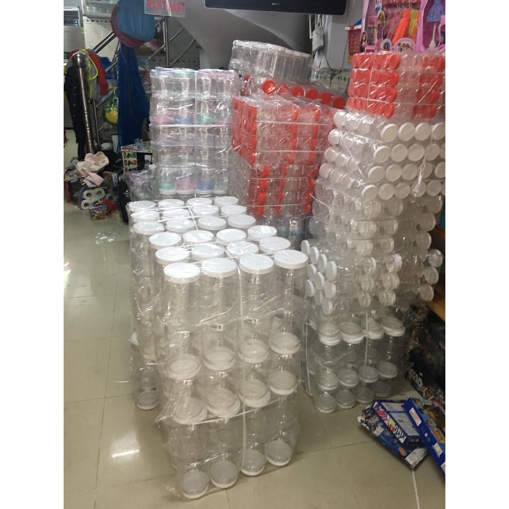 Set 12 hủ nhựa nắp trắng mã 045/028/036/017 Duy Tân