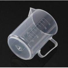 CA ĐONG NHỰA 250 ML - Có Vạch Phân Chia Định Lượng