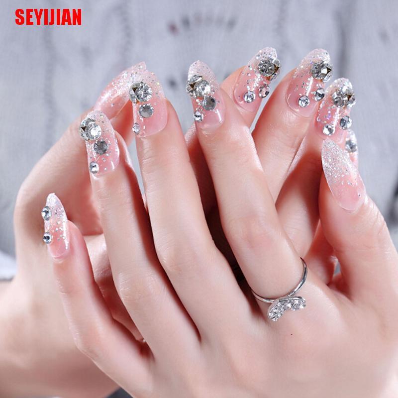 Set 24 Móng Tay Giả Đính Đá 3D Màu Hồng Trong Suốt Cho Cô Dâu