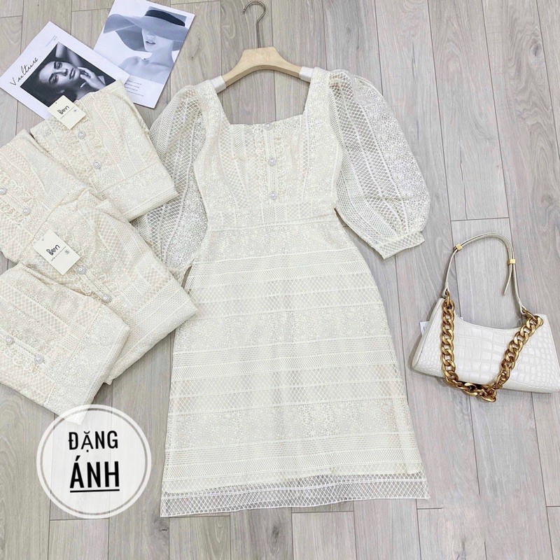 Váy ren cổ vuông cúc ngọc -ảnh thật bao chất