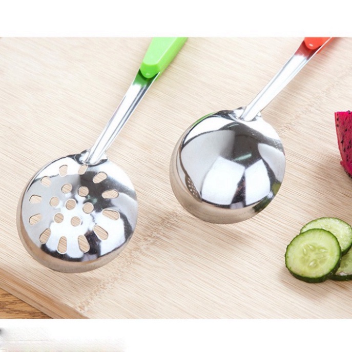 Muôi múc canh chất liệu inox Vá múc canh cái môi múc nước lẩu có sẵn lỗ gạn nước đồ dụng cụ nhà bếp tiện ích