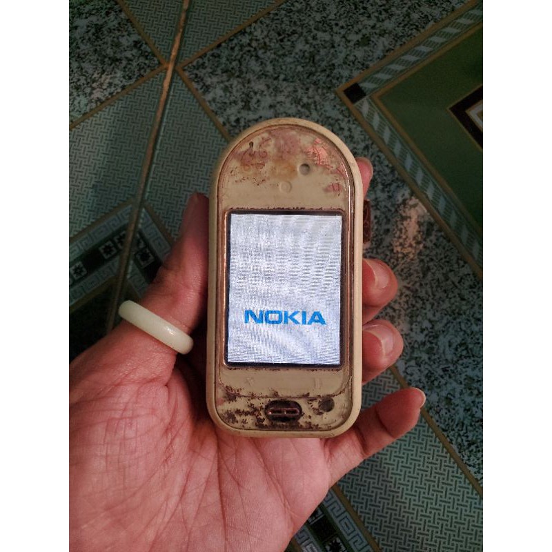 điện thoại nokia 7373 nguyên zin cổ độc lạ