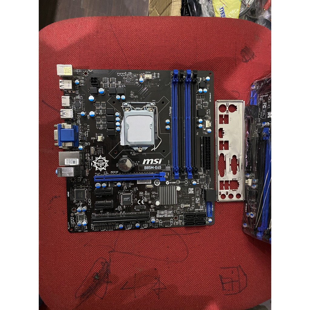 Main B85 4 khe ram socket 1150 zin đẹp like new