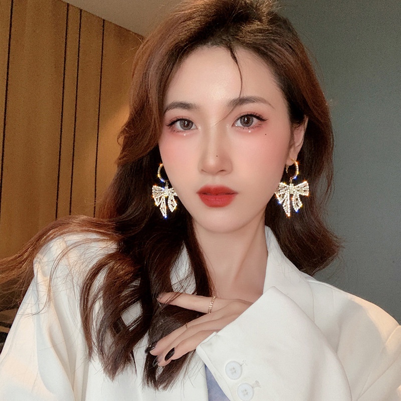 Bông Tai Dài Hình Nơ Đính Đá Lấp Lánh Sang Trọng Phong Cách Hàn Quốc Dành Cho Nữ