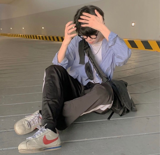 Túi đeo chéo chống thấm nước phản quang unisex (có sẵn, hình thật)