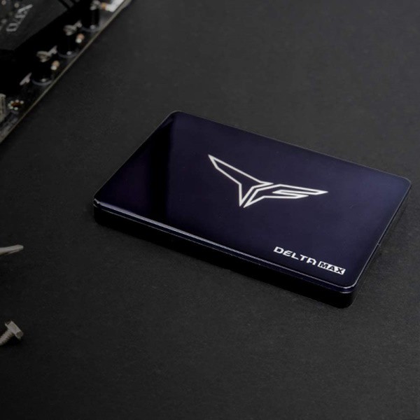 Ổ cứng máy tính: SSD Team T-FORCE DELTA MAX 2.5" (NWH)