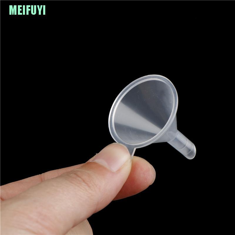 Set 10 phễu nhựa mini trong suốt tiện dụng cho nhà bếp