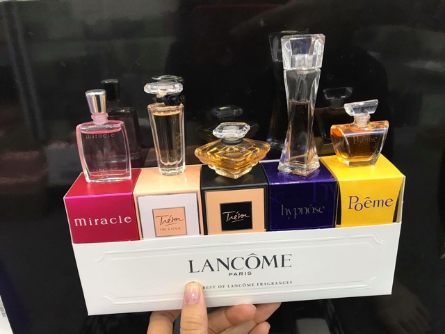 Set mini lancome 5pc x 5ml (Poeme, Tresor In Love, Hypnose, Tresor, Miracle)  