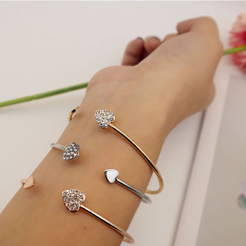 Vòng tay thép titan 3 màu sắc thời trang phong cách Nhật Hàn dành cho nữ  | BigBuy360 - bigbuy360.vn