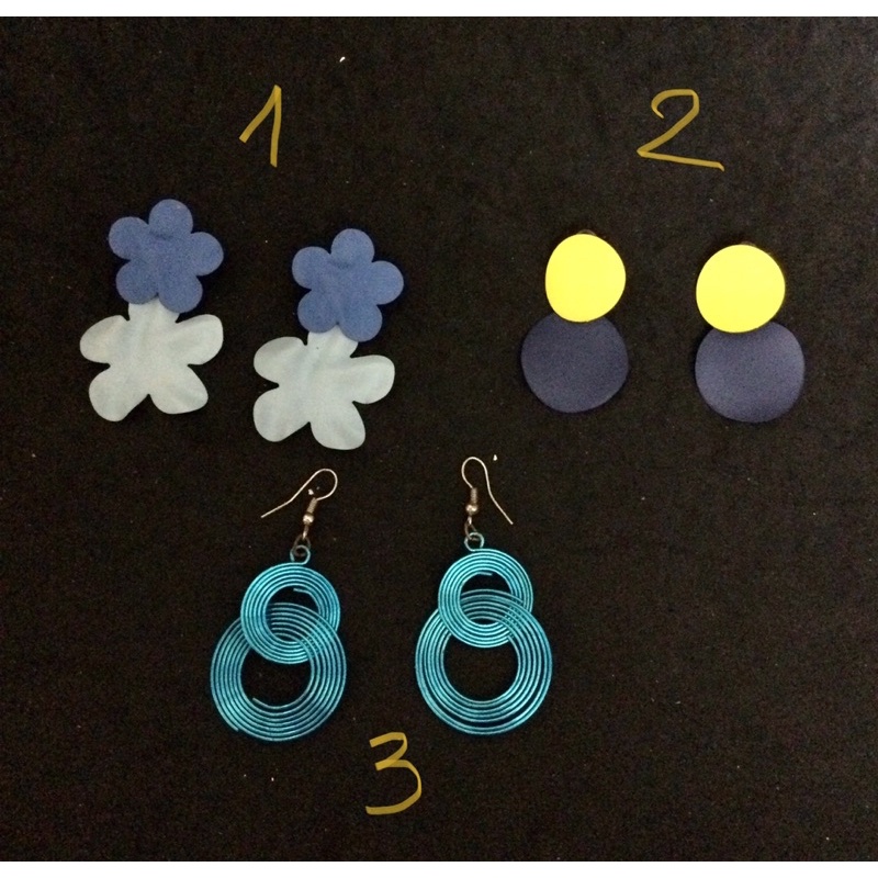 Khuyên tai hợp kim nhiều màu