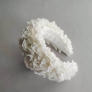 Mấn bờm hoa cô dâu
