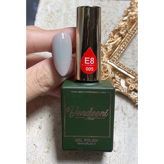 Sơn gel vendeeni màu độc