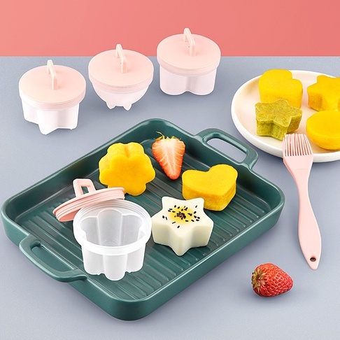 Set Khuôn Hấp Trứng Kèm Chổi Quét Dầu, Bộ 4 Khuôn Nhựa Chịu Nhiệt Làm Bánh Ăn Dặm Cho Bé