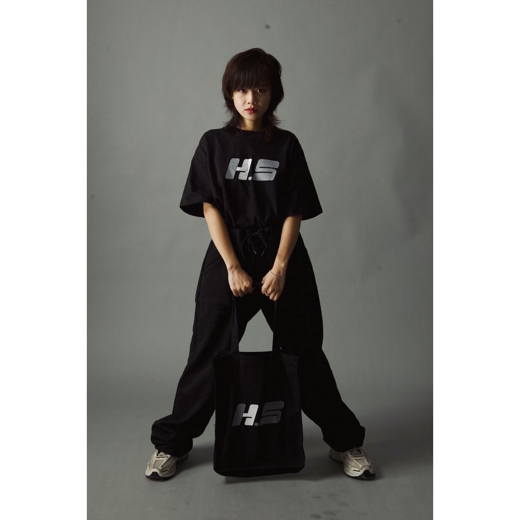 Aó Thun Form Boxy - NQNF Tee - HUNGOCB STUDIO