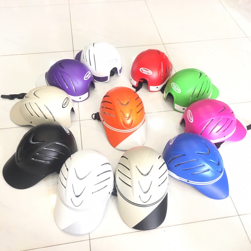 Nón kết thể thao có lỗ cột tóc cho nữ